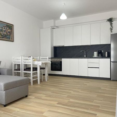 Atrium Residency Apartment ติรานา ภายนอก รูปภาพ
